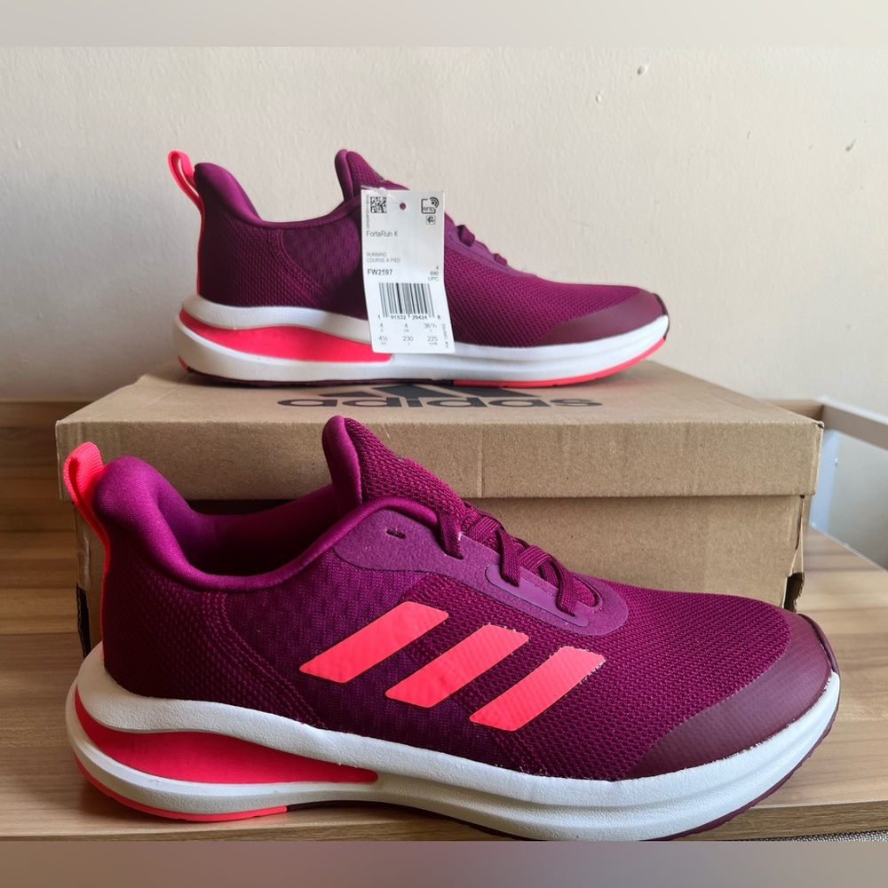 Adidas Kids FortaRun Running Shoe Size 4.5